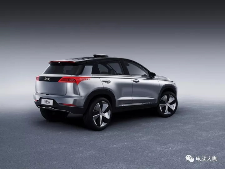 專(zhuān)業(yè)生產(chǎn)PVC護套、銅排、鋁排、新能源電池銅/鋁軟連接-人禾電子